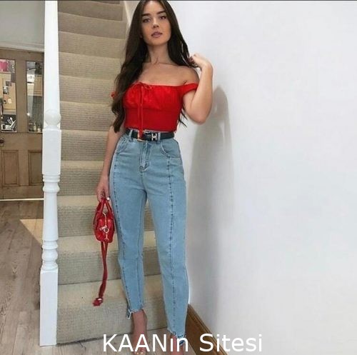 Eve Gelen Efsane Escort Bayan